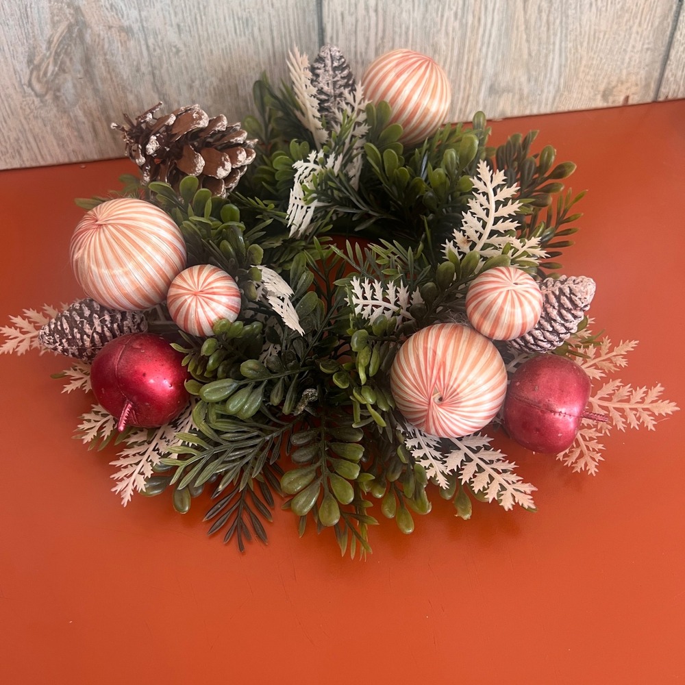 8‎ InchChristmas Candle Ring Wreath Pinecones Red Fruit Peppermint Baubles MCM